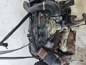 Foto de MOTOR COMPLETO FORD MONDEO BERLINA (GE) 2.0 CAT (146 CV / 107 KW) referencia CJBA foto 8