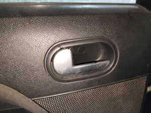 Foto de MANETA INTERIOR TRASERA IZQUIERDA FORD FIESTA (CBK)