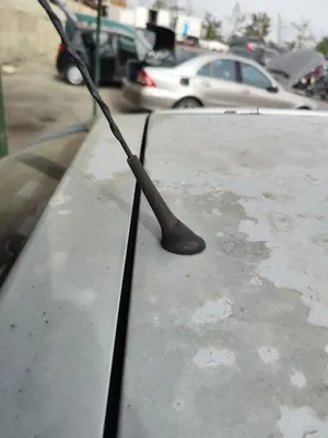 Foto de BASE DE ANTENA CITROEN XSARA PICASSO 1.6 16V HDi (90 CV / 66 KW) referencia 6561A1