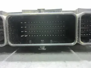 Foto de CENTRALITA MOTOR UCE RENAULT CAPTUR I 1.5 dCi Diesel FAP Energy (90 CV / 66 KW) referencia 237106319R foto 6
