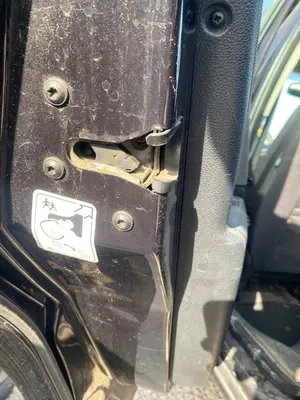 Foto de CERRADURA PUERTA TRASERA IZQUIERDA FORD MONDEO BERLINA (GE)