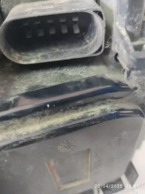 Foto de FARO DERECHO AUDI A8 (4E) referencia 15814400RE foto 5