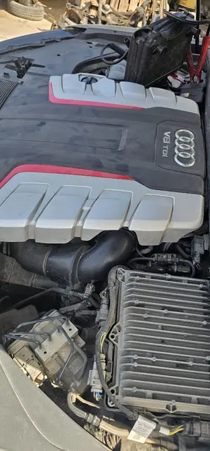 Foto de ELECTROVENTILADOR RADIADOR AIRE ACONDICIONADO AUDI SQ7 (4MB) 4.0 V8 TDI (435 CV / 320 KW)