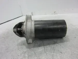 Foto de MOTOR ARRANQUE BMW SERIE 5 BERLINA (E39) 2.5 24V Turbodiesel CAT (163 CV / 120 KW) referencia 7785691 foto 4