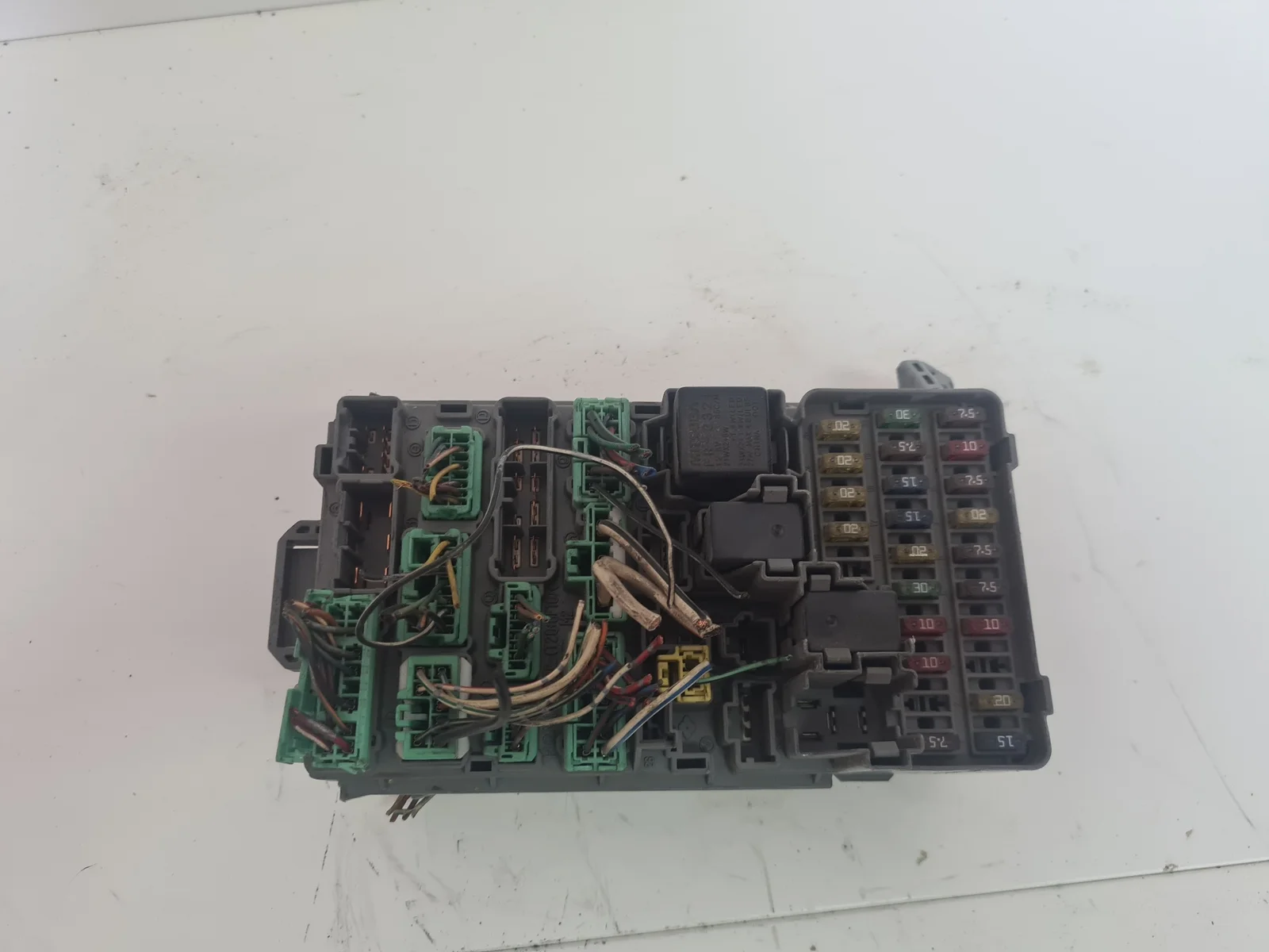 Foto de CAJA RELES / FUSIBLES HONDA CIVIC 5 PUERTAS (MA/MB) referencia 111128030103