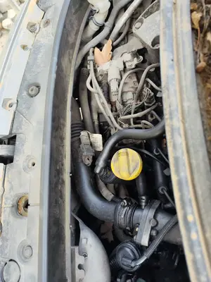 Foto de INTERCOOLER RENAULT SCENIC II (JM) 1.5 dCi Diesel (106 CV / 78 KW) referencia 8200700172 foto 7