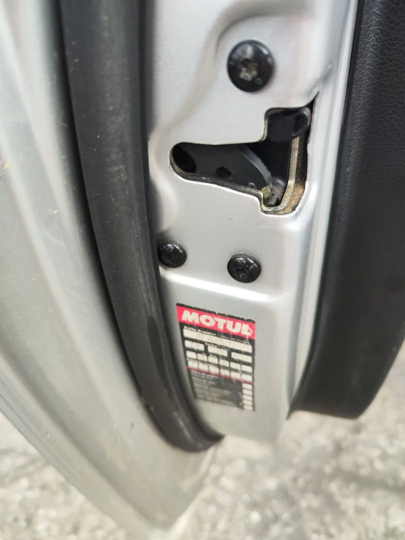 Foto de CERRADURA PUERTA DELANTERA IZQUIERDA FORD FIESTA (CBK) 1.4 TDCi CAT (68 CV / 50 KW) referencia 1372467