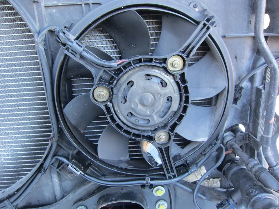 Foto de ELECTROVENTILADOR AUDI ALLROAD QUATTRO QUATTRO (4B5) 2.5 V6 24V TDI (180 CV / 132 KW)