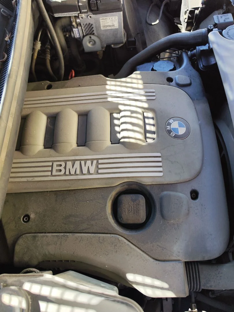 Foto de TAPA MOTOR BMW SERIE X5 (E53) 3.0 Turbodiesel CAT (218 CV / 160 KW)