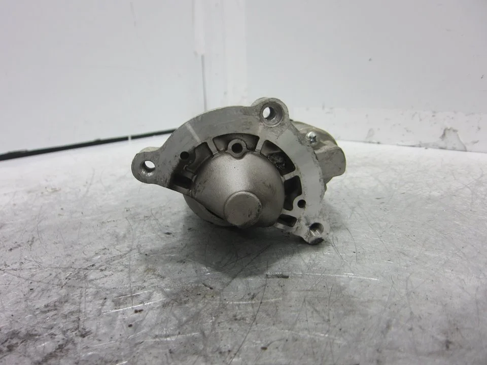 Foto de MOTOR ARRANQUE CITROEN C8 referencia 111070