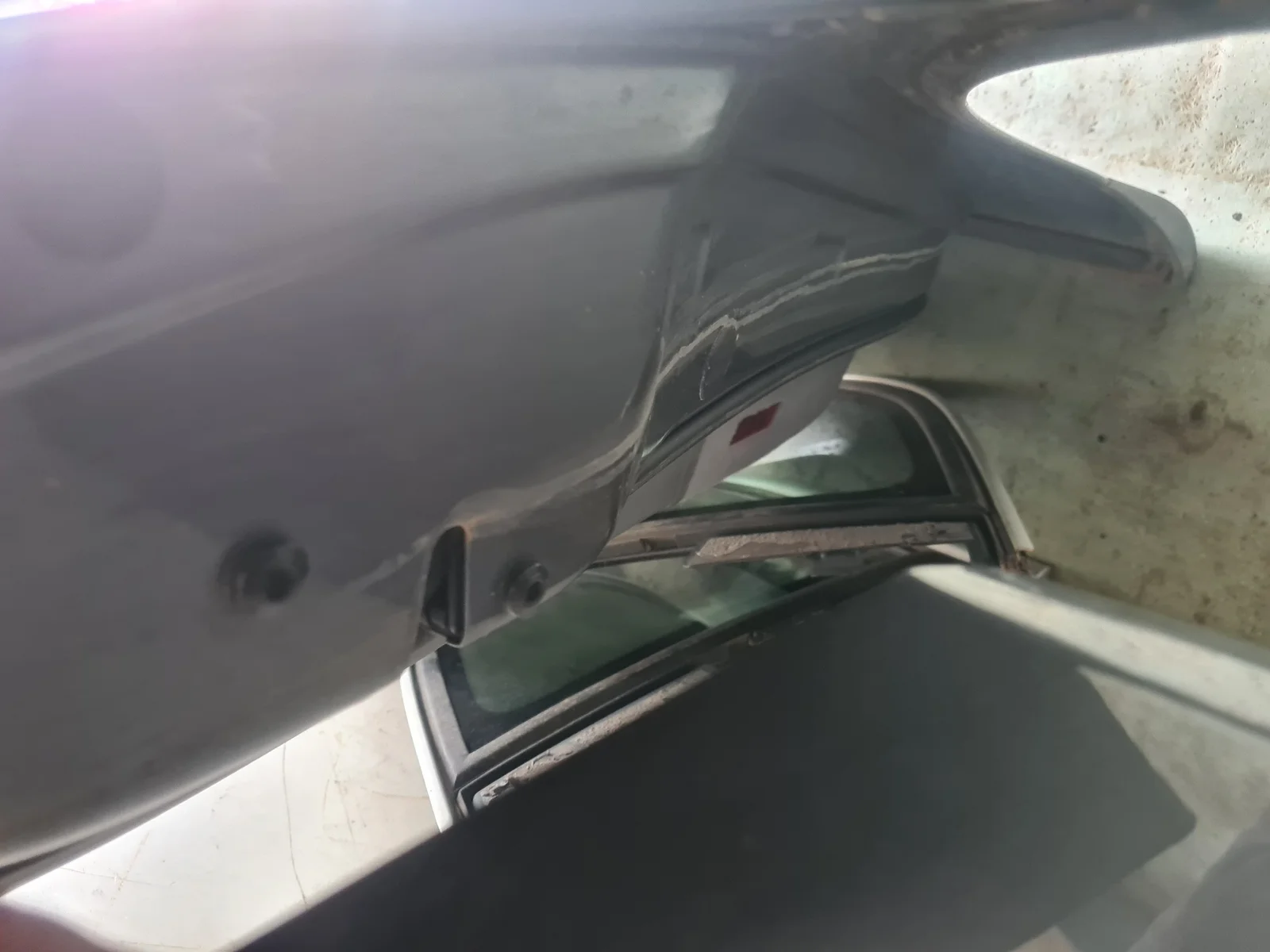 Foto de CERRADURA PUERTA TRASERA DERECHA PORSCHE CAYENNE (TIPO 9PA) 3.2 V6 CAT (250 CV / 184 KW)