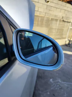 Foto de RETROVISOR DERECHO VOLKSWAGEN GOLF PLUS V (5M1) 1.9 TDI (105 CV / 77 KW) foto 2