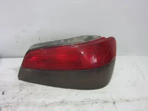 Foto de PILOTO TRASERO DERECHO PEUGEOT 306 3/5 PT. / 4 PT. (S2) referencia 2321D1 foto 1