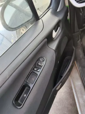 Foto de ELEVALUNAS DELANTERO IZQUIERDO PEUGEOT 207 1.6 HDi FAP CAT (9HZ / DV6TED4) (109 CV / 80 KW) referencia 9221FT foto 2