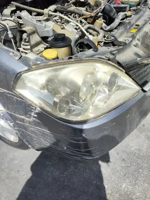 Foto de FARO DERECHO NISSAN PRIMERA BERLINA (P12) 2.2 16V Turbodiesel CAT (126 CV / 93 KW) referencia 26010AU80B foto 3