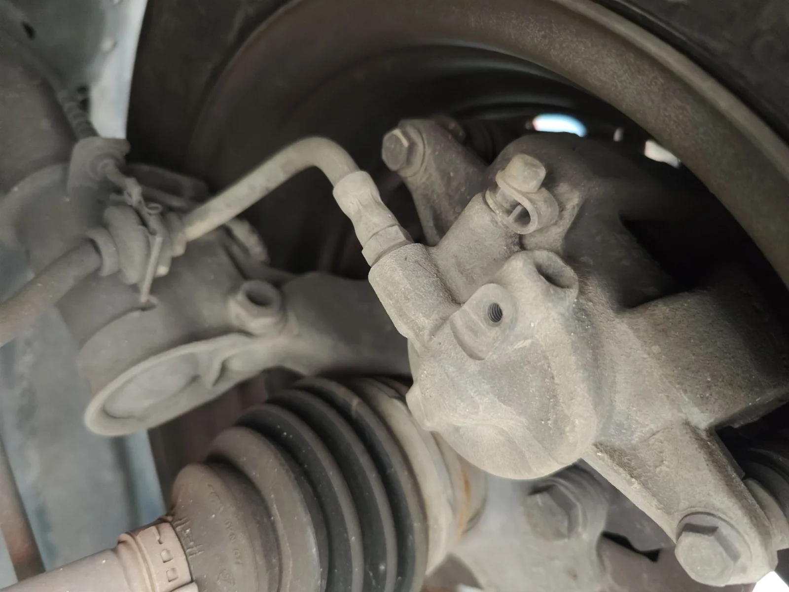 Foto de MANGUETA DELANTERA IZQUIERDA OPEL CORSA D 1.3 16V CDTI (75 CV / 55 KW)