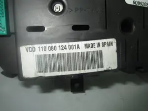 Foto de CUADRO INSTRUMENTOS VOLKSWAGEN POLO IV (9N1) 1.4 16V (101 CV / 74 KW) referencia 6Q0920800 foto 2