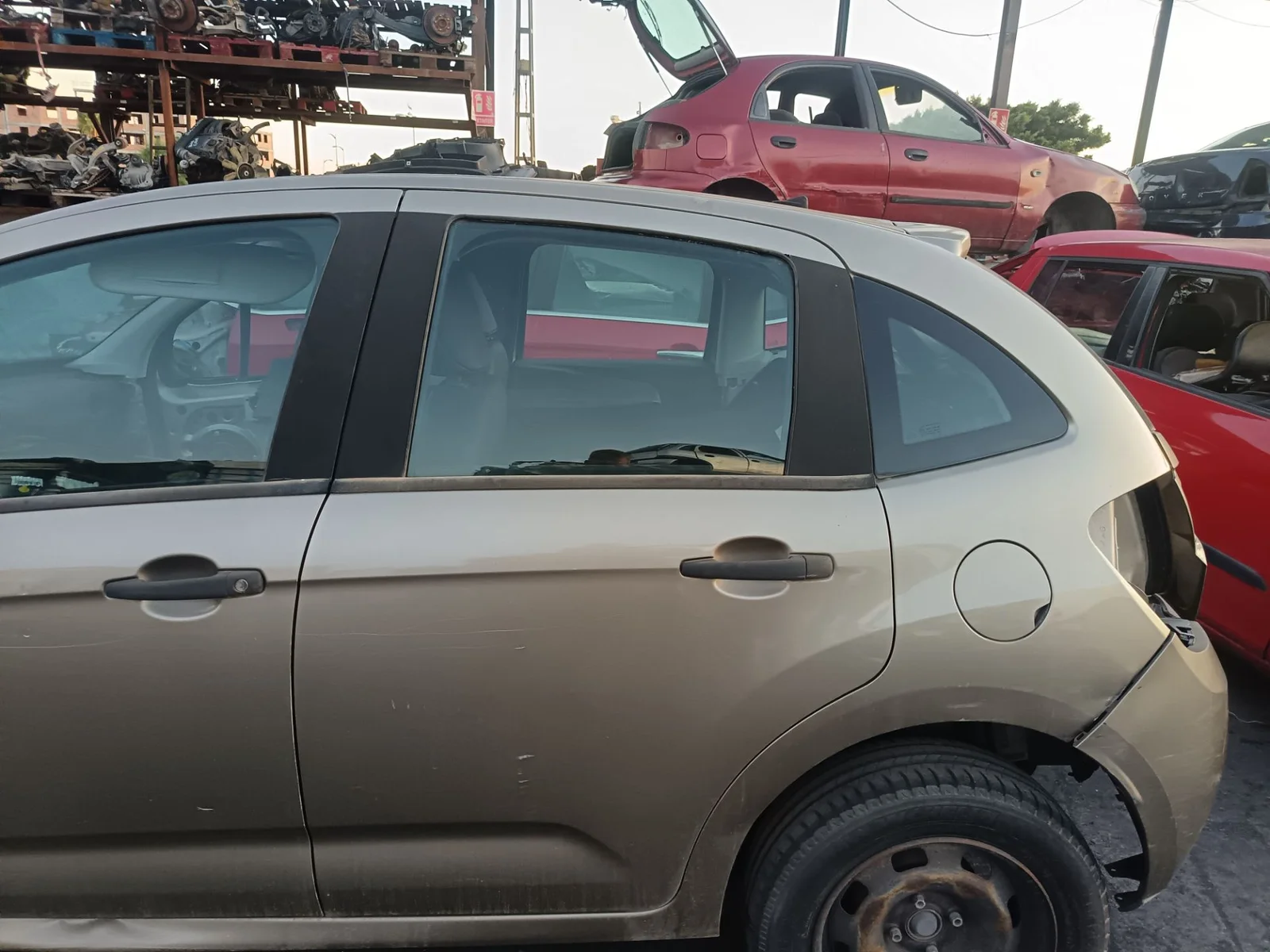 Foto de MANETA EXTERIOR TRASERA IZQUIERDA CITROEN C3 1.4 (73 CV / 54 KW)