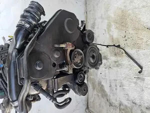 Foto de MOTOR COMPLETO FORD MONDEO BERLINA (GE) 2.0 CAT (146 CV / 107 KW) referencia CJBA foto 10