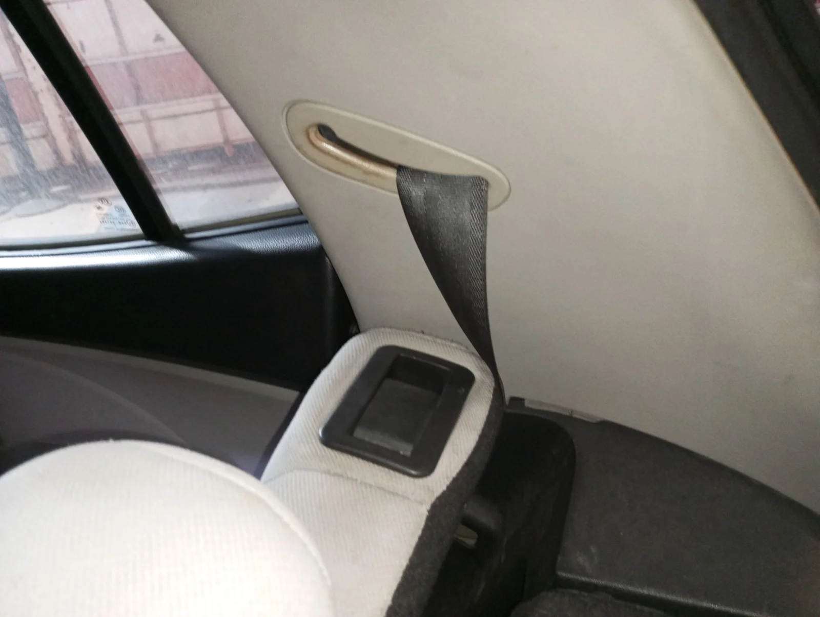 Foto de CINTURON SEGURIDAD TRASERO DERECHO KIA PICANTO (SA) 1.1 CAT (65 CV / 48 KW) referencia 89820-07000