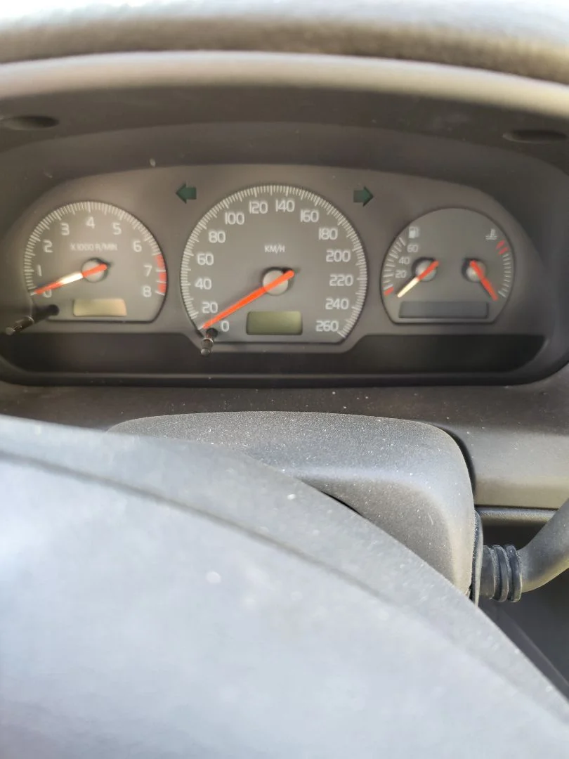 Foto de CUADRO INSTRUMENTOS VOLVO S40 BERLINA 1.6 CAT (109 CV / 80 KW)
