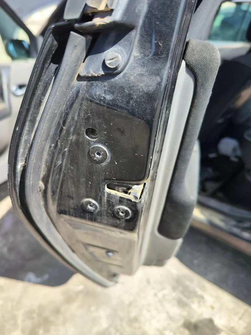 Foto de CERRADURA PUERTA TRASERA IZQUIERDA RENAULT SCENIC II (JM) 1.9 dCi Diesel (120 CV / 88 KW)
