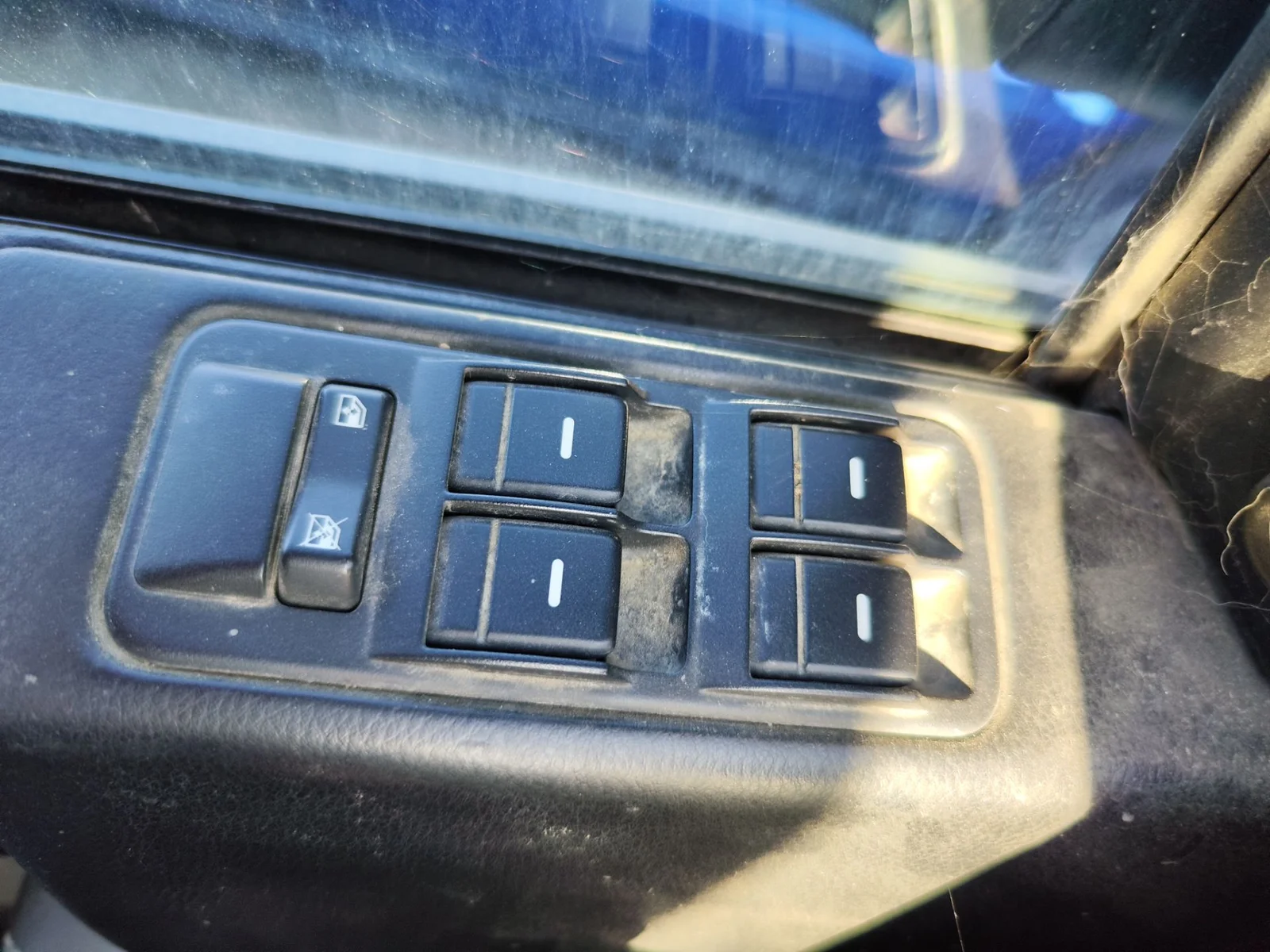 Foto de MANDO RETROVISOR LAND ROVER DISCOVERY 2.7 Td V6 CAT (190 CV / 140 KW)