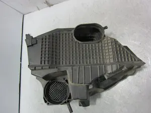 Foto de CAJA FILTRO AIRE DACIA DOKKER 1.5 dCi Diesel FAP CAT (90 CV / 66 KW) referencia 8201173592 foto 5