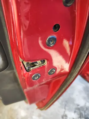 Foto de CERRADURA PUERTA TRASERA DERECHA RENAULT MEGANE II BERLINA 5P 1.5 dCi Diesel (106 CV / 78 KW)