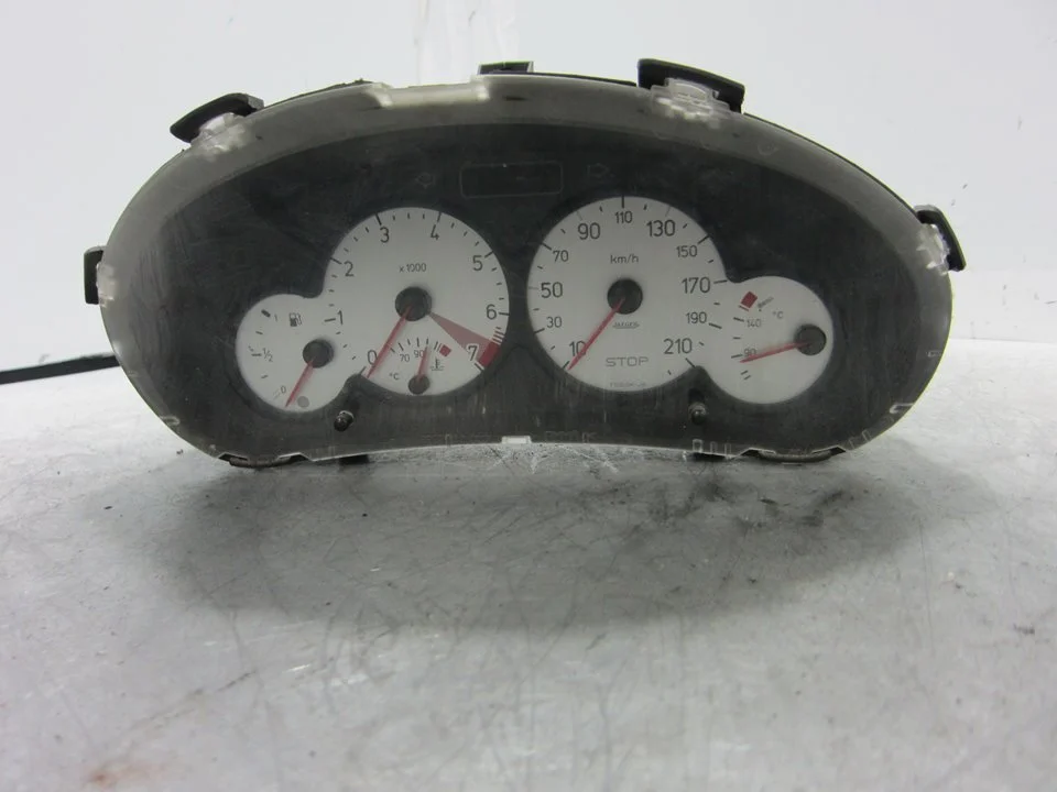 Foto de CUADRO INSTRUMENTOS PEUGEOT 206 1.6 16V CAT (109 CV / 80 KW) referencia 9648837180