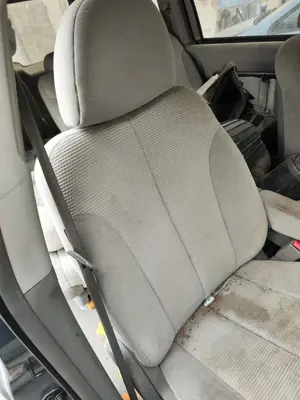 Foto de ASIENTO DELANTERO DERECHO KIA CARNIVAL 2.9 CRDi CAT (185 CV / 136 KW) foto 2
