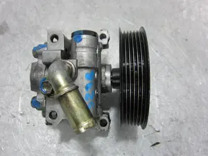 Foto de BOMBA DIRECCION FORD TOURNEO CONNECT (TC7) 1.8 TDCi CAT (90 CV / 66 KW) referencia 2T143A696AGU30 foto 4