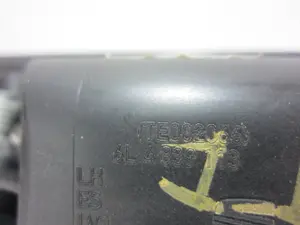 Foto de MANETA INTERIOR TRASERA IZQUIERDA SEAT IBIZA (6L1) 1.4 16V (101 CV / 74 KW) referencia 6L4839113 foto 3