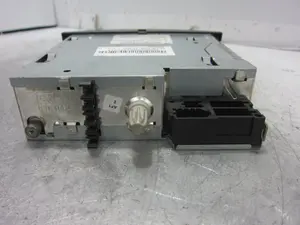 Foto de SISTEMA AUDIO / RADIO CD RENAULT SCENIC II (JM) referencia 8200562686 foto 3