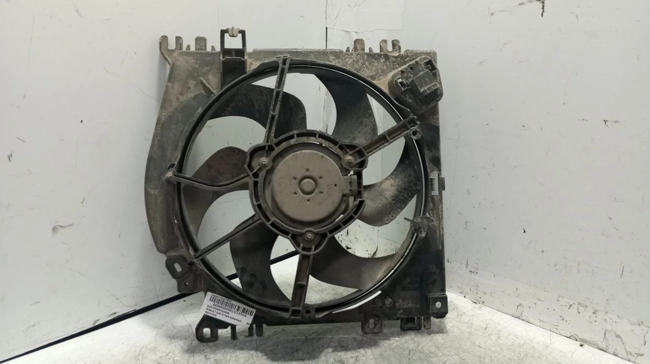 Foto de ELECTROVENTILADOR RENAULT CLIO III 1.5 dCi Diesel (68 CV / 50 KW) referencia 1831717016