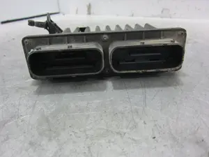 Foto de CENTRALITA MOTOR UCE OPEL ASTRA G BERLINA 1.6 (75 CV / 55 KW) referencia 09131730 foto 3