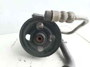 Foto de BOMBA DIRECCION FORD MONDEO BERLINA (CA2) referencia 6G913A696CD foto 4