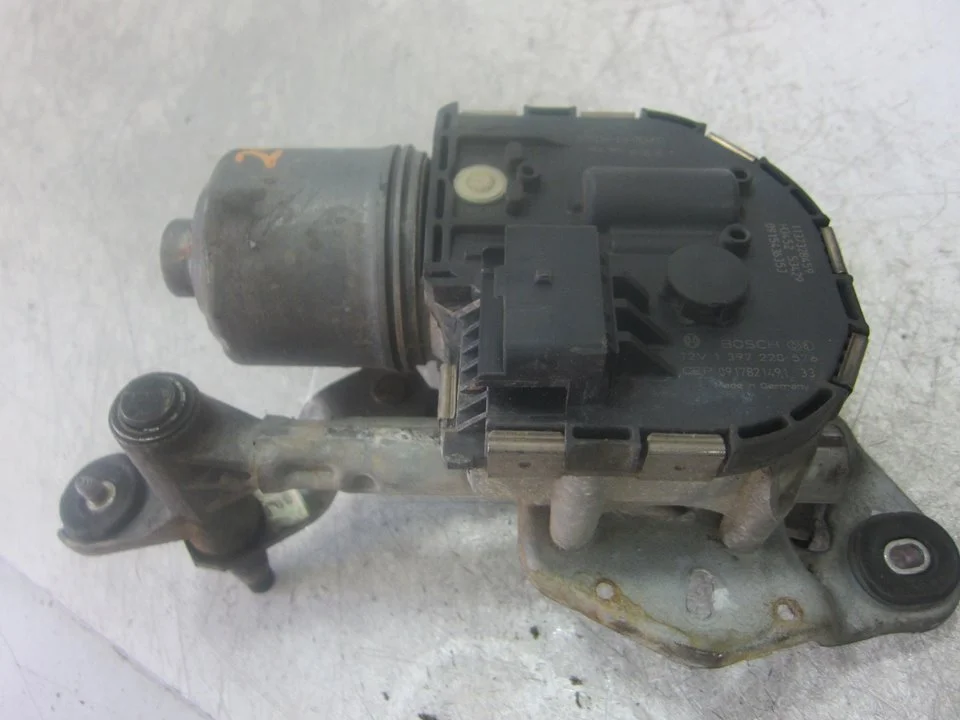 Foto de MOTOR LIMPIA DELANTERO PEUGEOT 407 1.6 HDi FAP CAT (9HZ / DV6TED4) (109 CV / 80 KW) referencia 9670031980