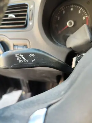 Foto de MANDO INTERMITENTES VOLKSWAGEN POLO V (6R1) 1.2  (60 CV / 44 KW)