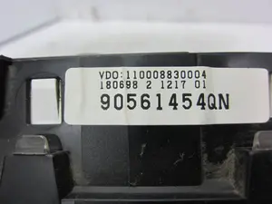Foto de CUADRO INSTRUMENTOS OPEL ASTRA G BERLINA 1.6 (75 CV / 55 KW) referencia 90561454QN foto 4