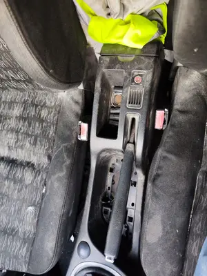 Foto de CONSOLA CENTRAL PEUGEOT 307 (S1)(04.2001) 1.6 16V CAT (109 CV / 80 KW) foto 3