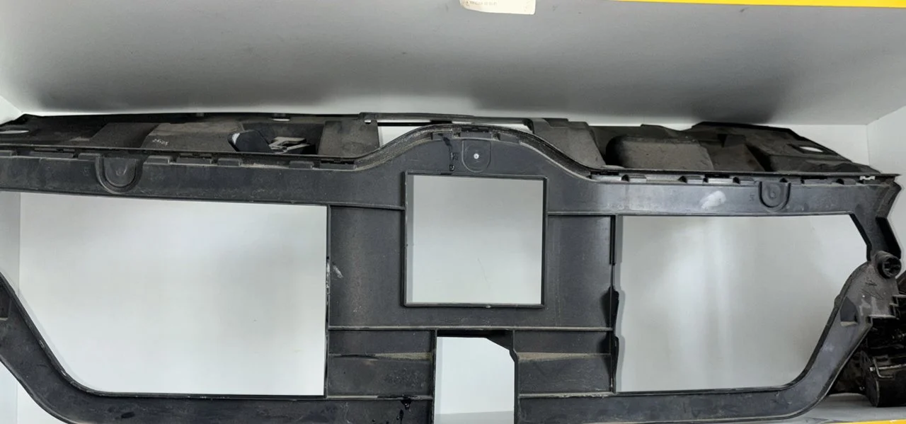 Foto de PANEL FRONTAL AUDI A3 SPORTBACK (8PA) 1.6 16V FSI (116 CV / 85 KW)