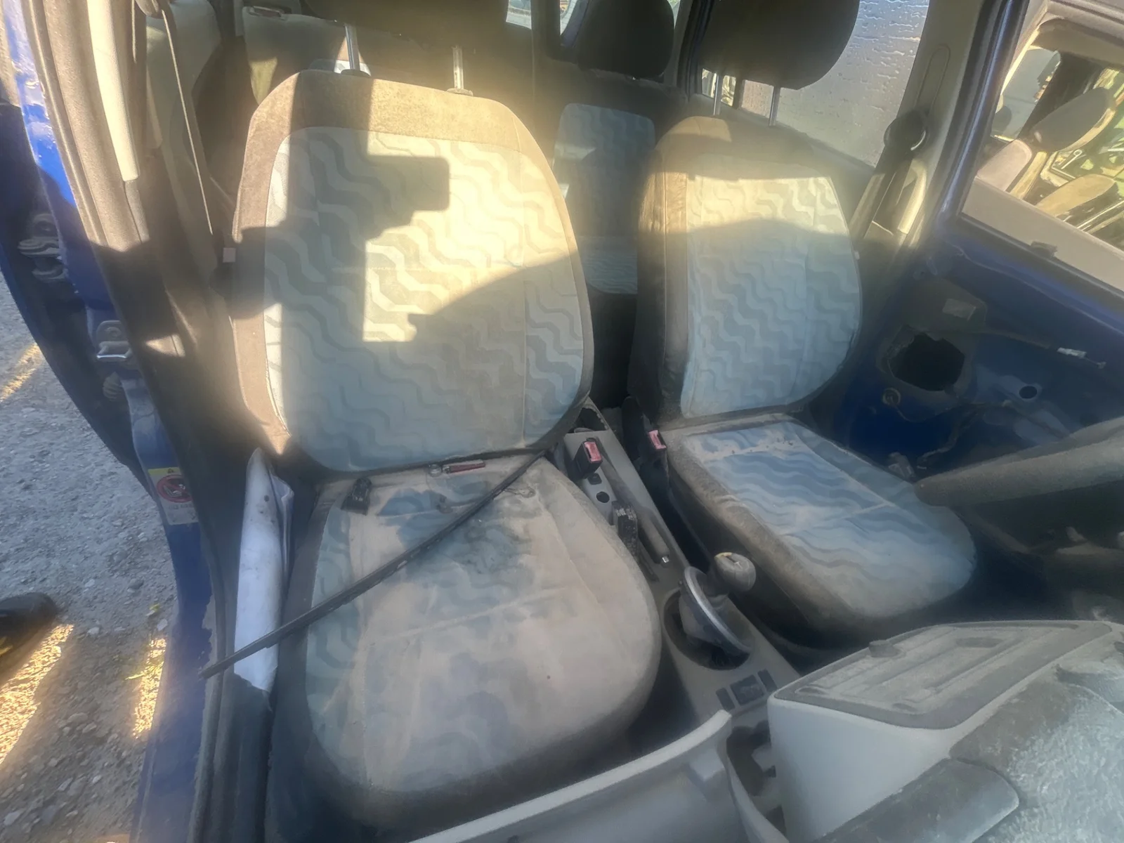Foto de JUEGO ASIENTOS COMPLETO SKODA FABIA COMBI (5J5) 1.4 TDI (80 CV / 59 KW)