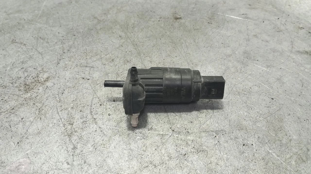 Foto de BOMBA LIMPIA VOLKSWAGEN GOLF VII (5G1/BE1) 1.6 16V TDI DPF (110 CV / 81 KW) referencia 1K6955651