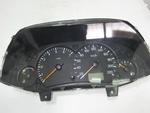 Foto de CUADRO INSTRUMENTOS FORD FOCUS FAMILIAR (CAK) 1.6 16V CAT (101 CV / 74 KW) referencia 10841 foto 2