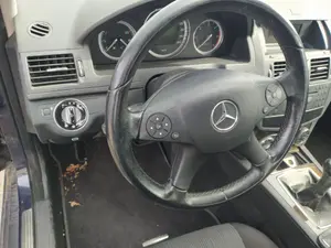 Foto de MANDO LIMPIA MERCEDES-BENZ CLASE C (BM 204) BERLINA 2.2 CDI CAT (170 CV / 125 KW)
