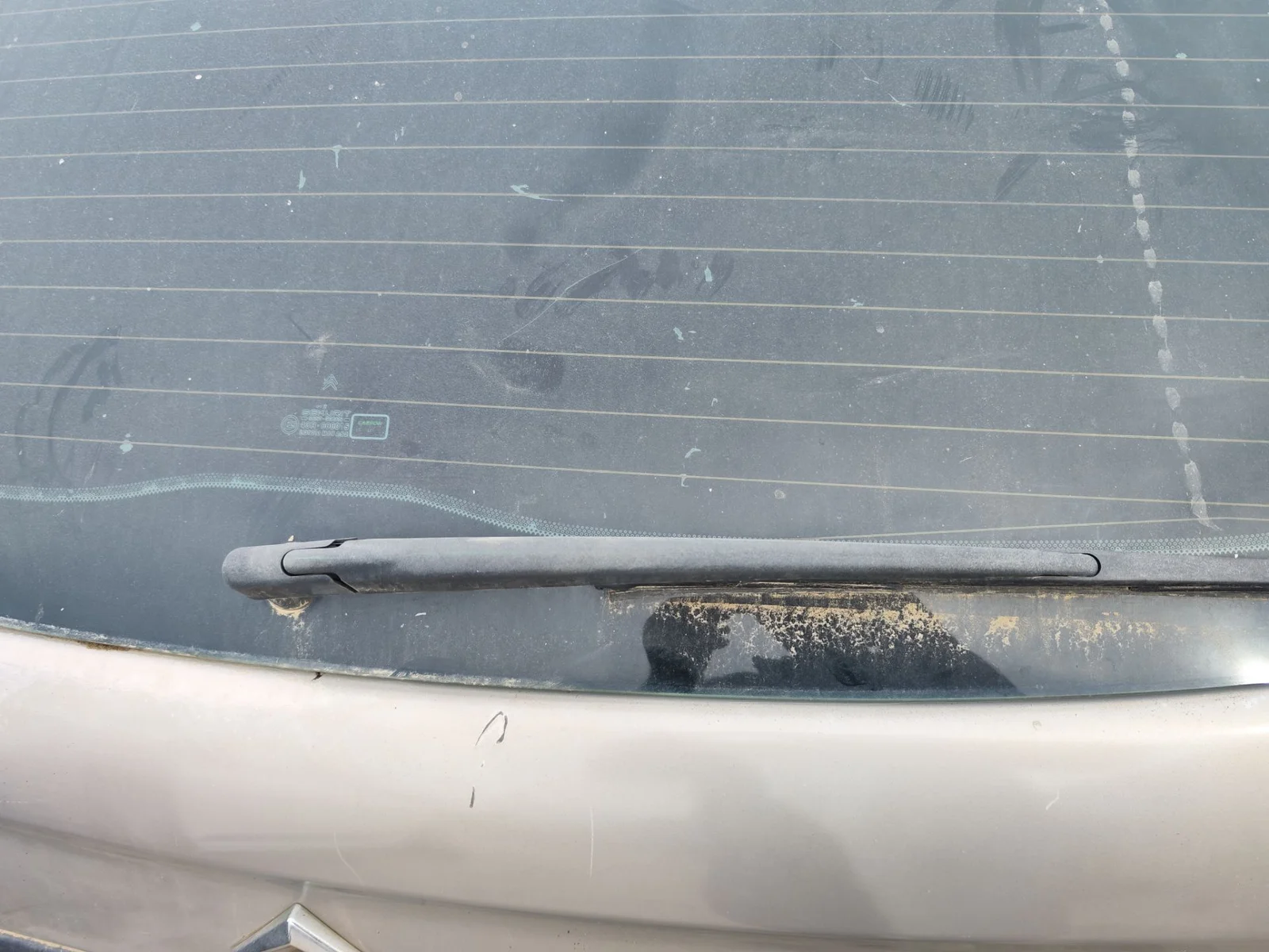 Foto de MOTOR LIMPIA TRASERO CITROEN XSARA PICASSO 2.0 HDi CAT (RHY / DW10TD) (90 CV / 66 KW)