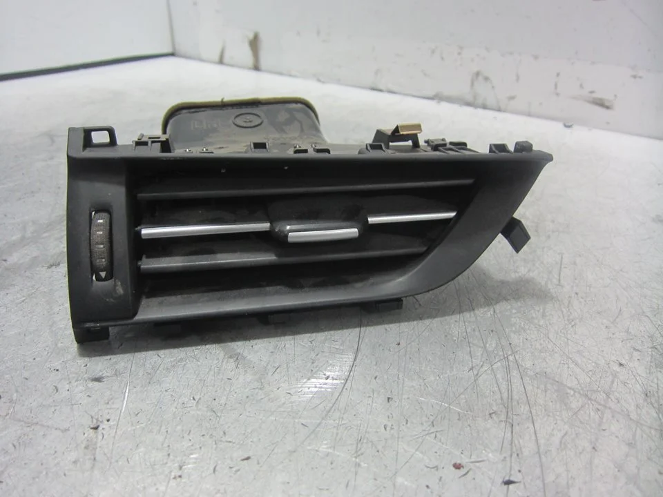 Foto de NO IDENTIFICADO TOYOTA AVENSIS CROSS SPORT (T27) 1.8 16V CAT (147 CV / 108 KW) referencia 5566005120