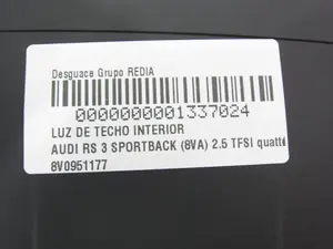 Foto de NO IDENTIFICADO AUDI RS 3 SPORTBACK (8VA) 2.5 20V TFSI (367 CV / 270 KW) referencia 8V0951177 foto 9