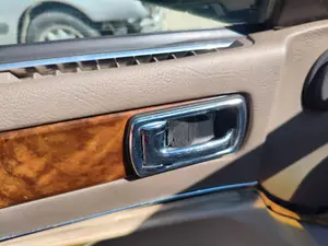 Foto de MANETA INTERIOR DELANTERA IZQUIERDA JAGUAR XJ 3.2 CAT (211 CV / 155 KW)